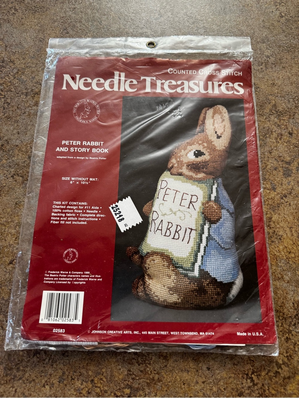 NIP Needle Treasures Counted Cross Stitch Peter Rabbit And Story Book